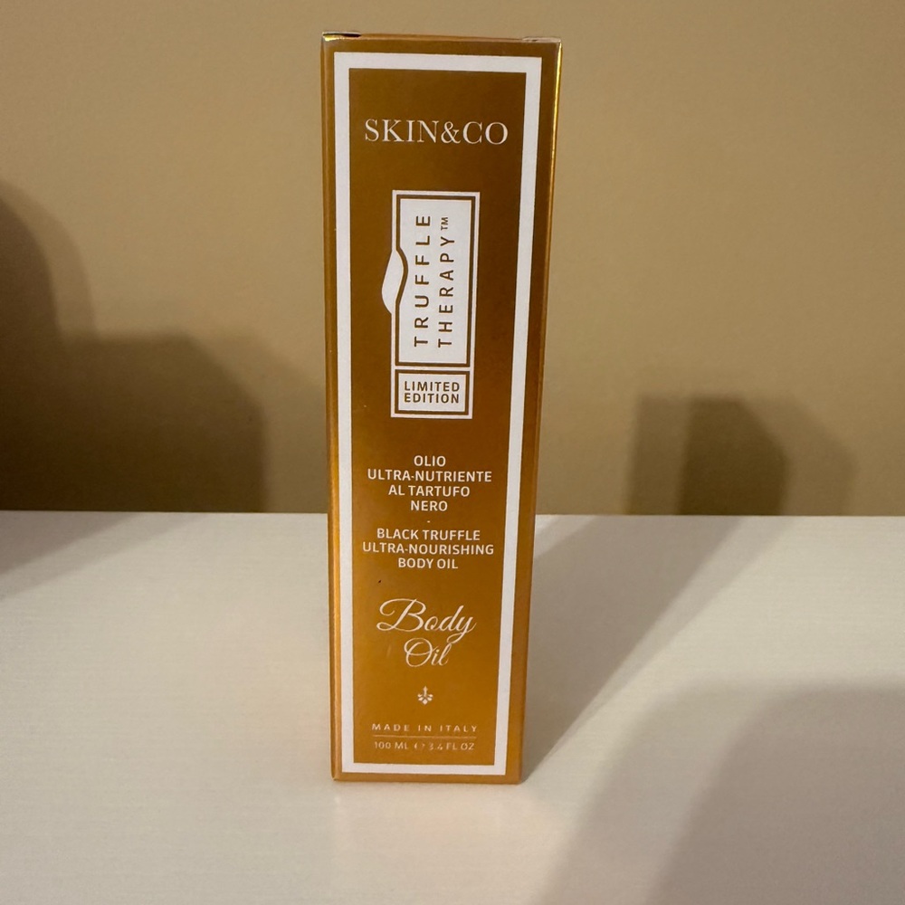 Skin&Co Roma Truffle Therapy Black Truffle Body Oil
